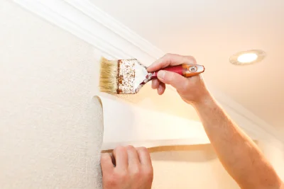 Pose de papier peint à Pinterville — revêtements muraux et toiles de verre